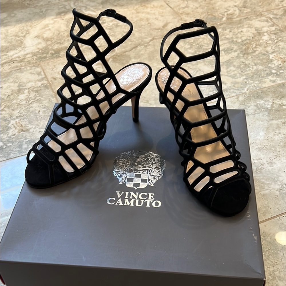 Vince Camuto VC Paxton Black Stiletto Heels Strappy Sandals